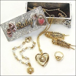 heart love jewelry